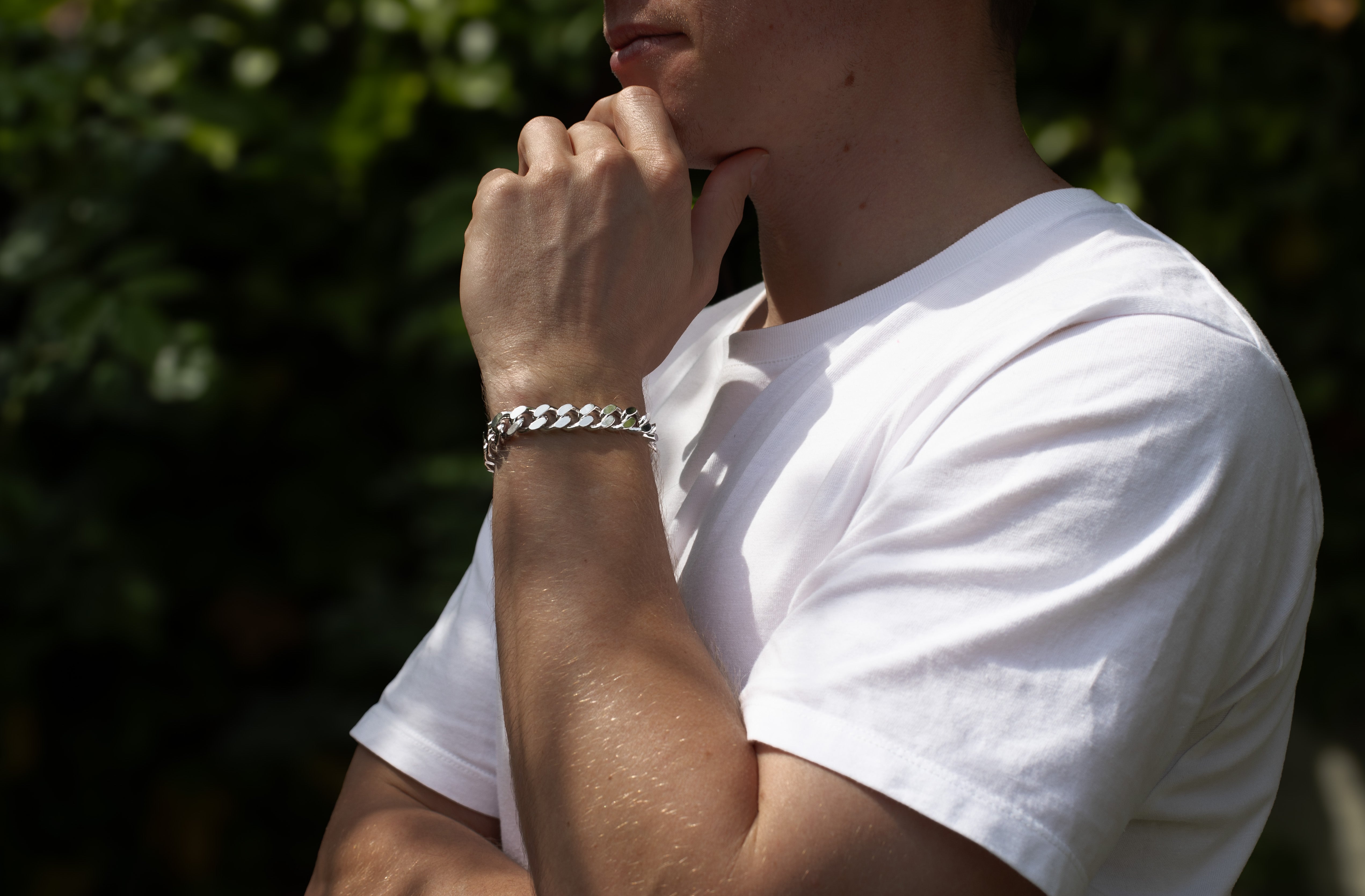 What Are the Best Jewellery Gifts for Men?