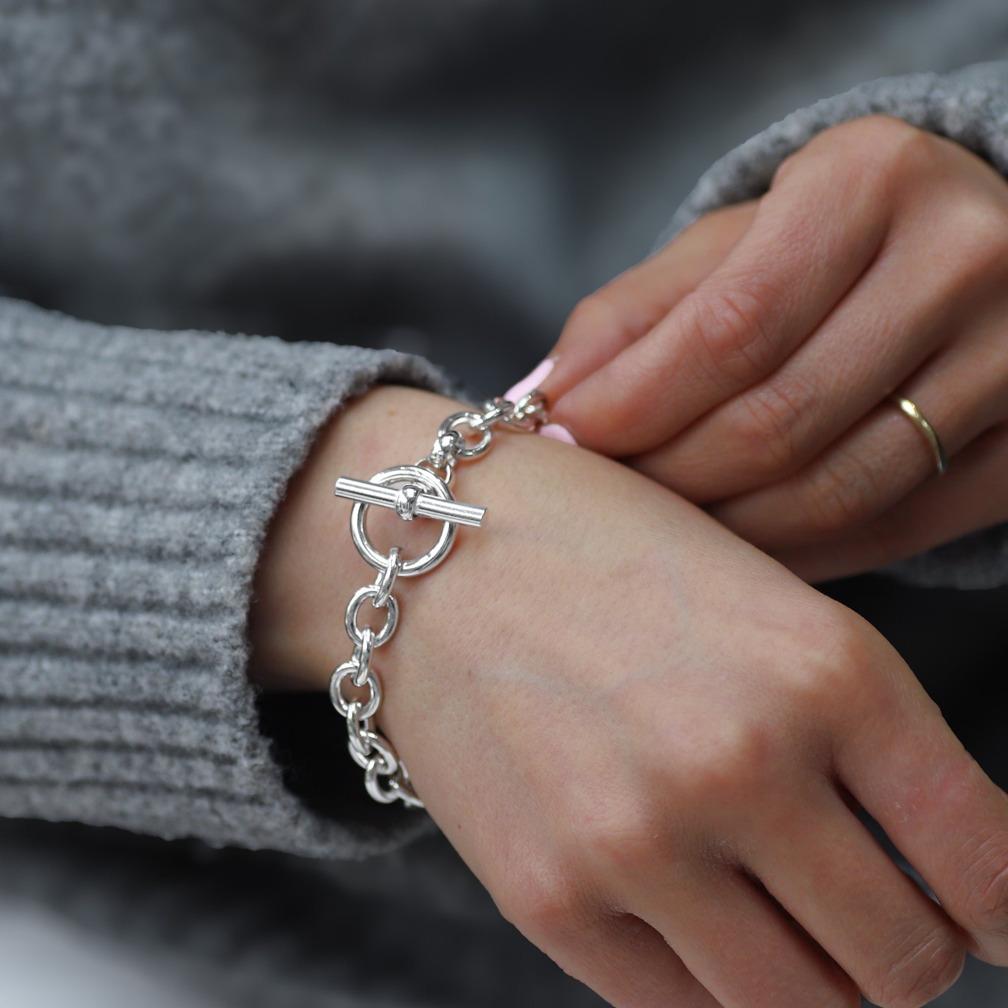 Sterling Silver T-Bar Chain Bracelet | Hersey & Son