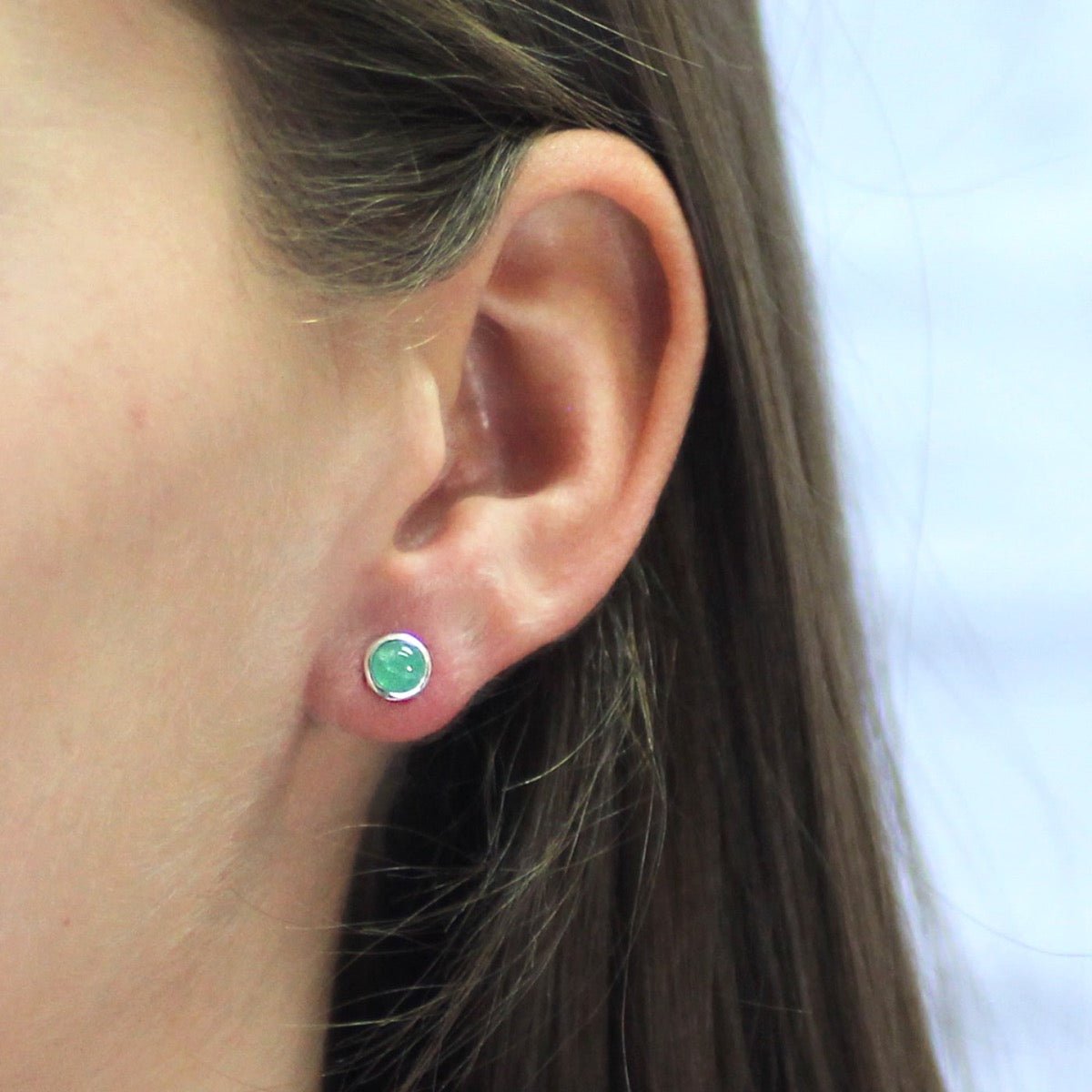 Silver and emerald birthstone earrings 