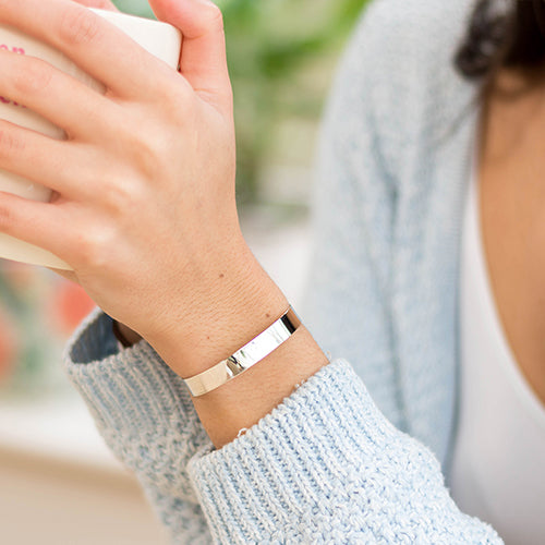 Silver flat fronted bangle