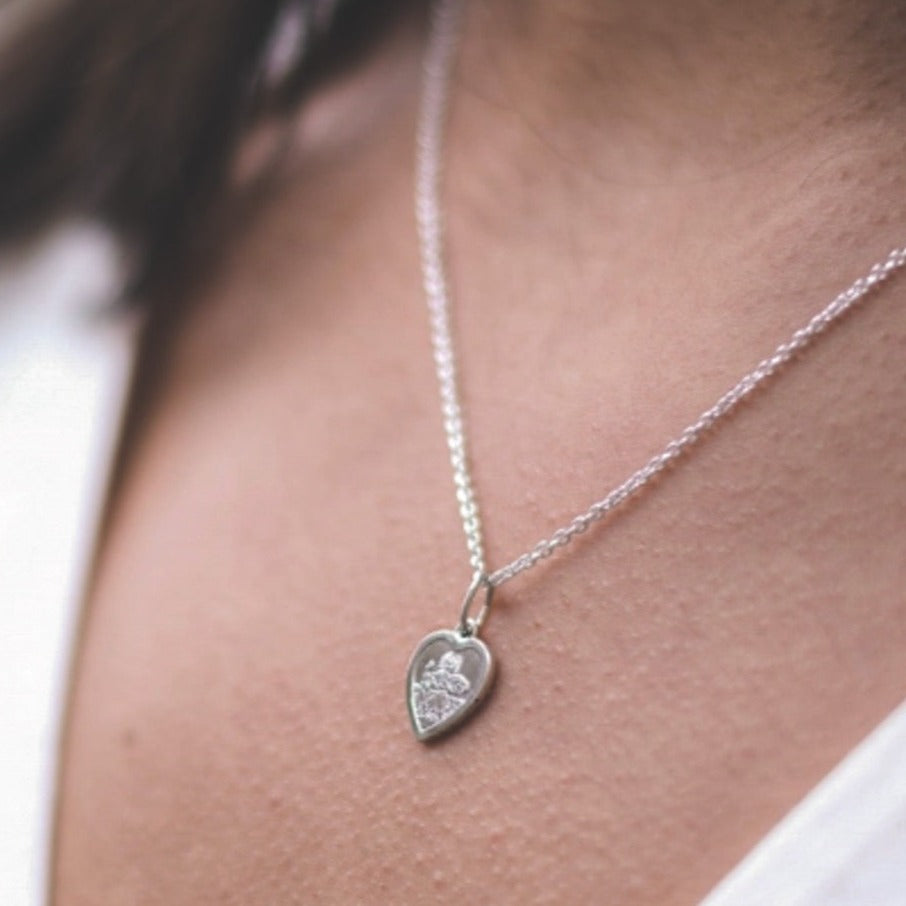 Silver mini st christopher necklace 