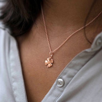 rose gold lucky clover necklace
