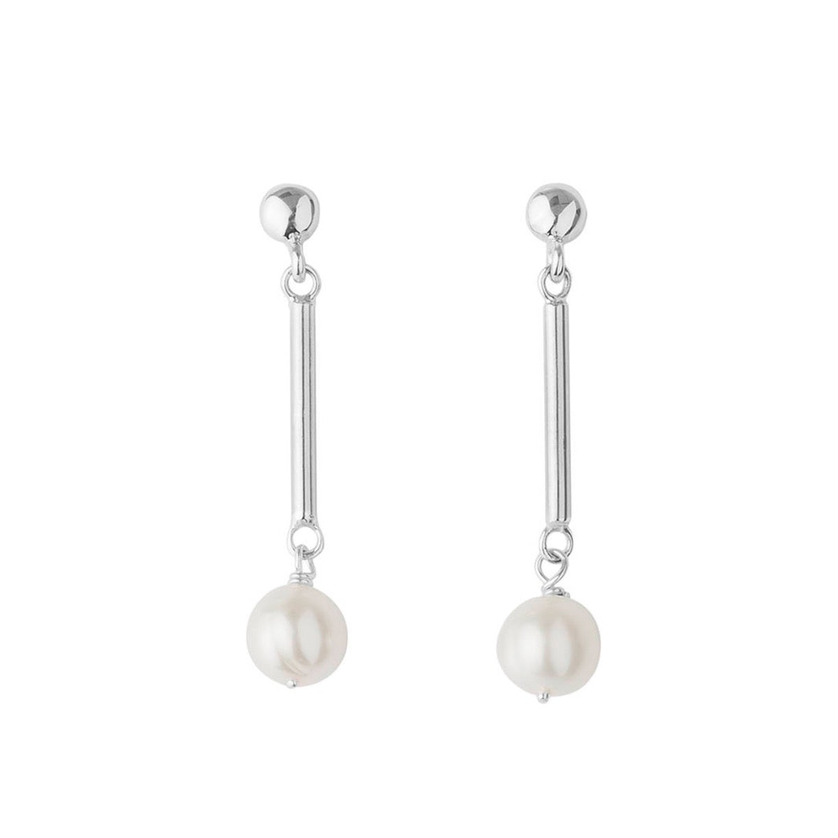 silver and pearl earrings 