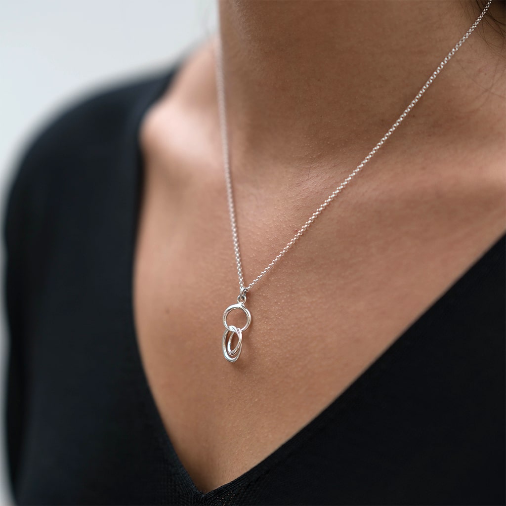 Silver trilogy necklace